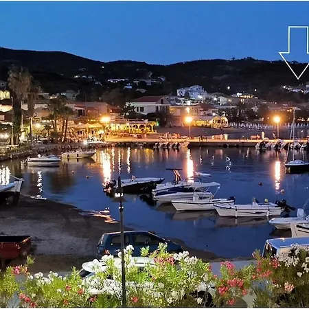 1-bedroom Holiday home *